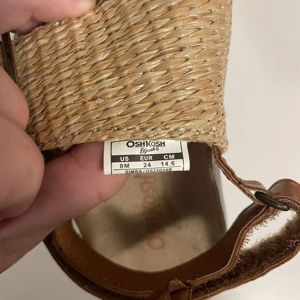 Oshkosh Baby Girl Sandals‎ 8M Buckle Summer Sundress Vacation Beach